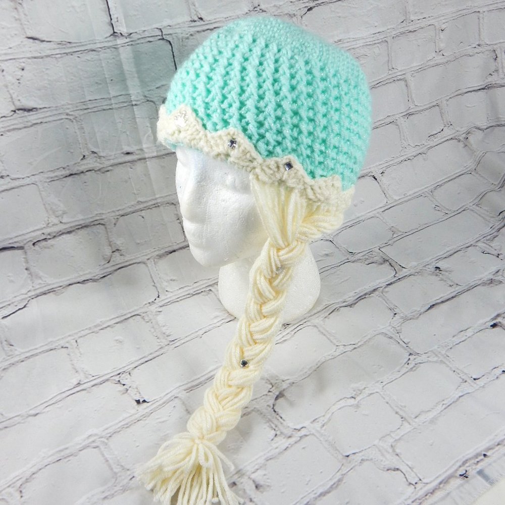 Beautiful "frozen" Handmade Beanie Crochet